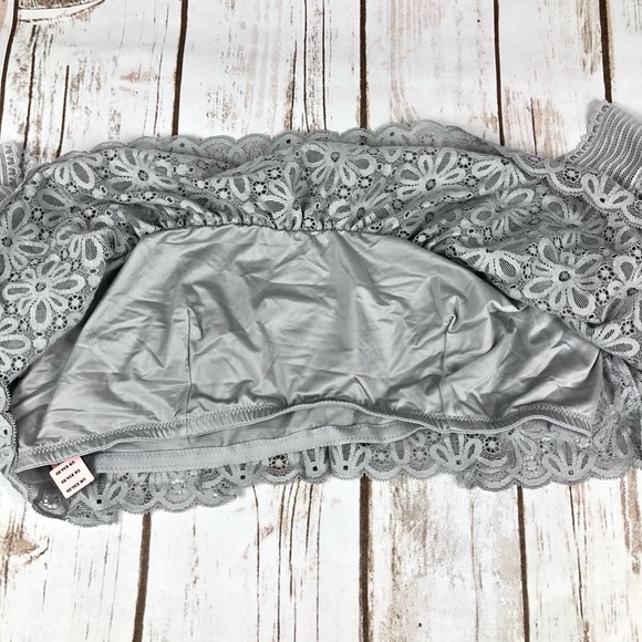 Victoria's Secret Lace Off-shoulder Bralette New - Picture 7 of 8